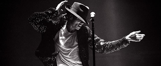 http://l.yimg.com/a/i/br/entret/0609/michaeljackson_558.jpg