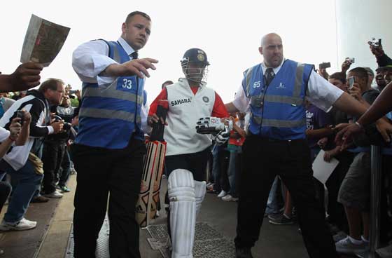 A simple walk to the nets turned out to be an ordeal for Tendulkar on Monday when he was mobbed by fans. 