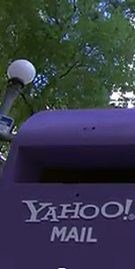 Watch as Yahoo! Mail surprises people with a talking mailbox.