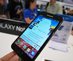 PSamsung Note with 'S Pen'