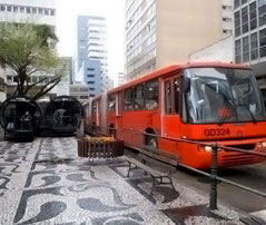 Curitiba, Brazil: Public Transportation