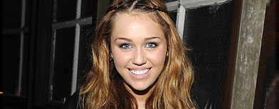 Actress  Miley Cyrus attends the Hannah Montana Wrap Party (Amy  Graves/WireImage)