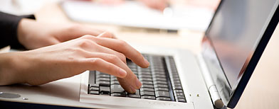 Woman typing on laptop (Thinkstock)