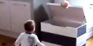 Toddler cleans room (Y! Video)