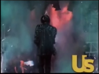 New video of Michael Jackson's fiery accident @ Yahoo! Video