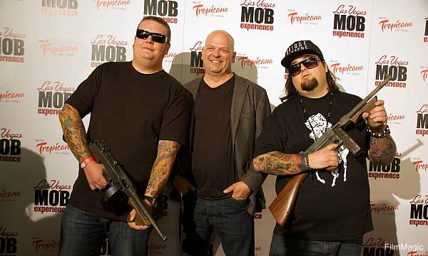 “PAWN STARS” wants to hire an NBA player during the lockout