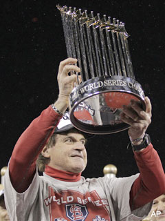 tony_la_russa_goes_out_on_top_announces_retirement_from_cards.jpg