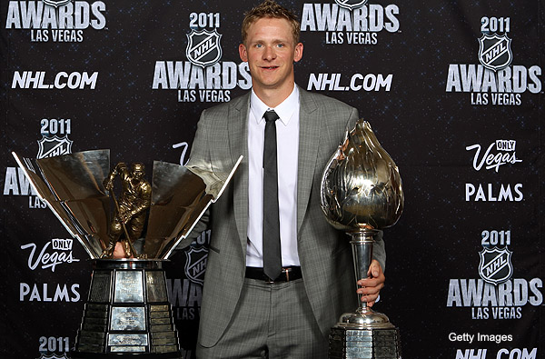 [Image: how_corey_perry_won_the_hart_and_other_r...totals.jpg]