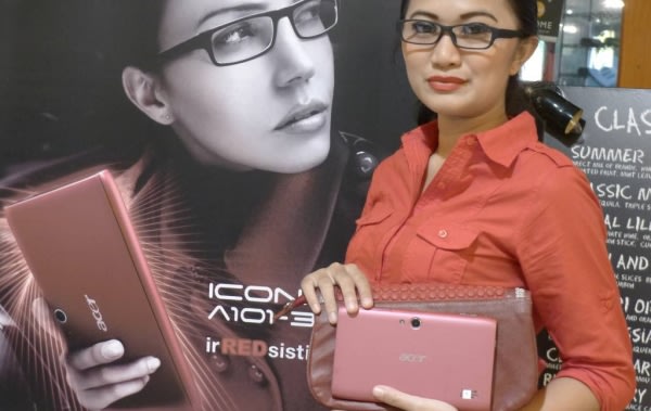 Melihat Spesifikasi Acer Iconia Tab A101-3G