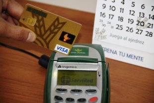 Las compras con tarjeta ralentizan su crecimiento hasta septiembre