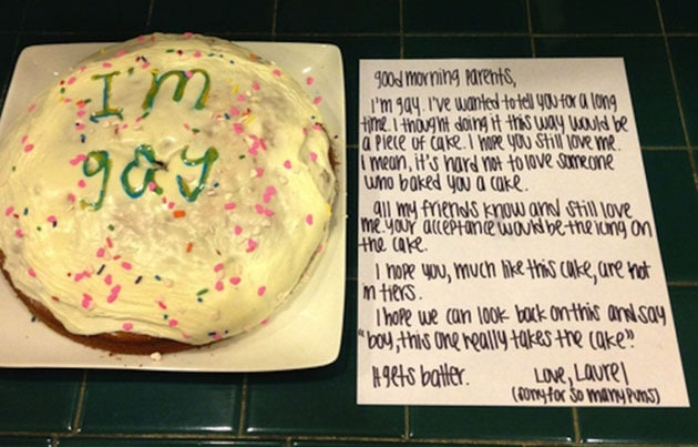Laurel's cake and note to her parents (tumblr user ellende-generes)