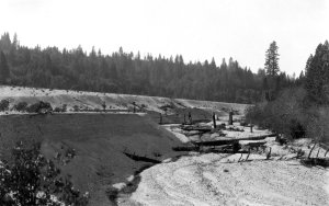 In this 1905 photo provided by the U.S. Geological …