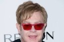 Elton John Pimpin Kampanye AIDS
