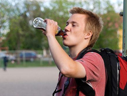  أكّدت دراسة حديثة أن تناول المشروبات الغازية فعالة للغاية