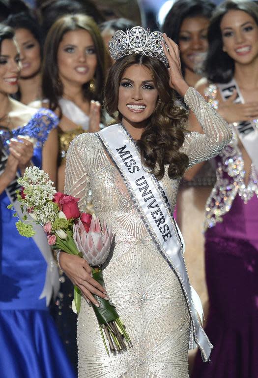 Miss Venezuela Gabriela Isler celebrates with her crown during the 2013 Miss Universe competition in Moscow on November 9, 2013