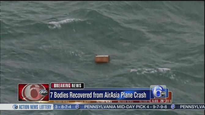Bad weather hobbles AirAsia recovery; 7 bodies found - Yahoo News