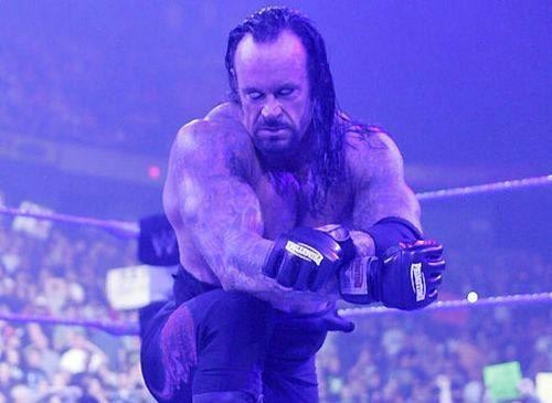 آندرتيكر يعود إلى الحلبة في عرض RAW رقم 1000 The-Undertaker-Returning-for-the-1-000th-Episode-of-Raw-Next-Month-jpg_233141