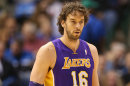 Los Angeles Lakers v Dallas Mavericks