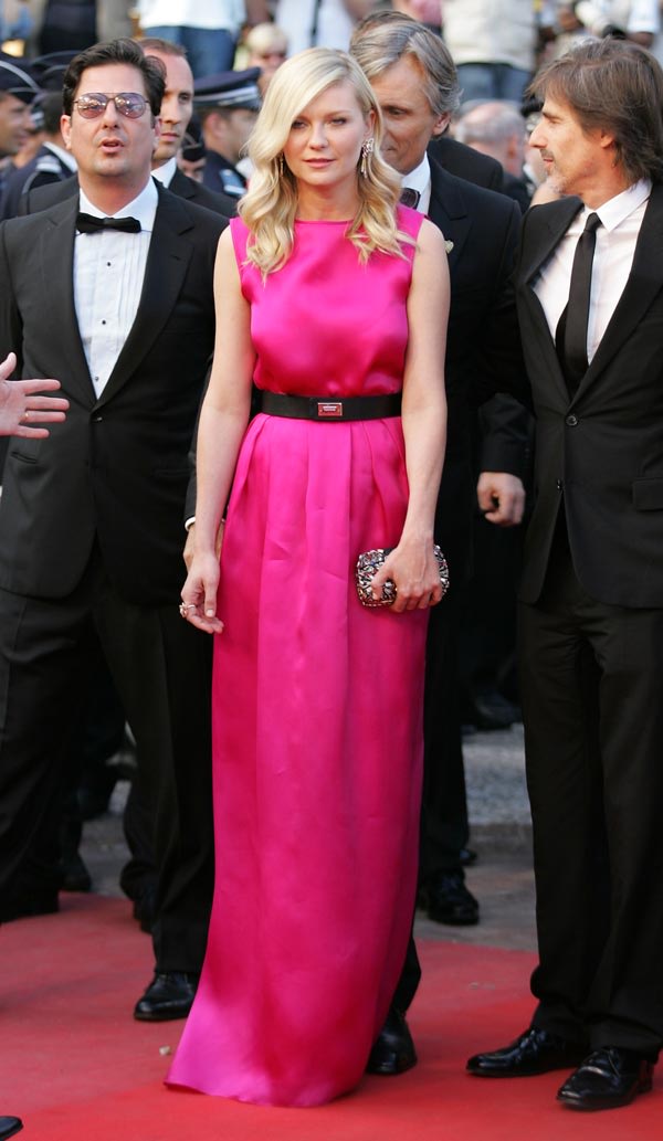 Kirsten Dunst Is Pretty In Pink For On The Road Cannes Premiere