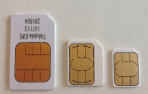 ▲上圖是 SIM 卡的演變。從 SIM 卡、Micro-SIM 卡到 Nano-SIM 卡，手機越做越薄，SIM 卡也越來越小。（圖片來源：網路）