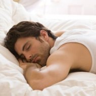 Tidur Tengkurap Bikin 'Mimpi Basah'?