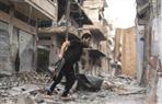 قوات الأسد تقتل 123 شخصا.. والجيش الحر يسيطر على أكبر كتيبة دفاع جوي في ريف دمشق