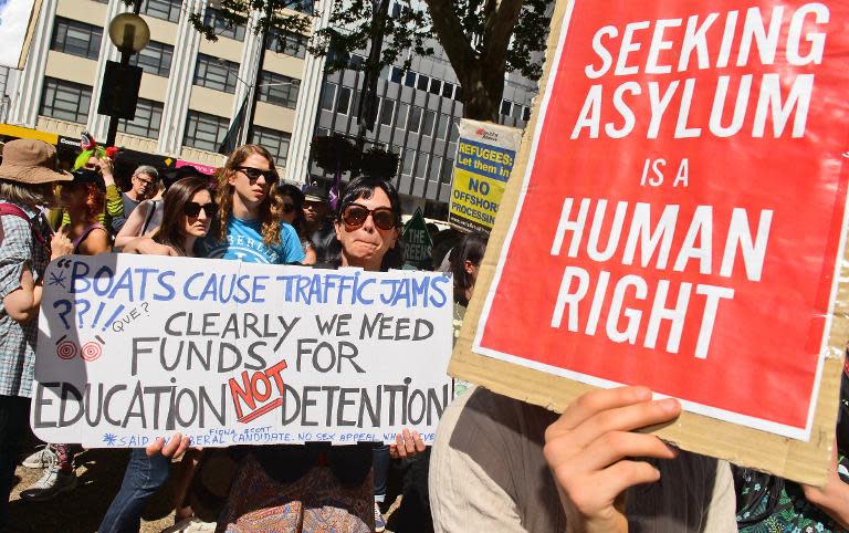 Australia probes detention of asylum-seeker children