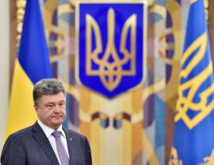 Ukrainian President Petro Poroshenko arrives for a&nbsp;&hellip;