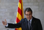 El presidente de la Generalitat, Artur Mas, durante la rueda de prensa que ha ofrecido esta mañana en el Palau de la Generalitat. EFE