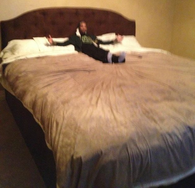 Al Jefferson Has a Huge, Very Expensive Bed