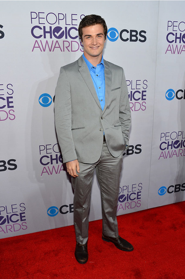 34th Annual People's Choice Awards - Red Carpet