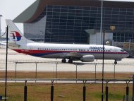الطائرة الماليزية 1-595586