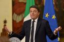Italy's Prime Minister Matteo Renzi gives a press conference at the Palazzo Chigi on December 4, 2016 in Rome