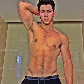 Nick Jonas Shows Off Ripped Bod