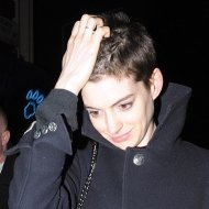 Anne Hathaway se corta la melena para protagonizar Los Miserables