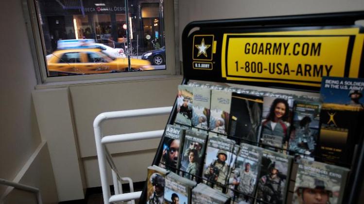 A taxi passes outside the Army's City Hall Recruiting Station on December 17, 2009 in lower Manhattan in New York