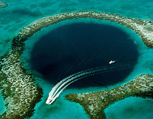 Gran agujero azul: U.S. Geological Survey (USGS)/Wikimedia Commons