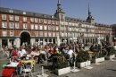 Terrazas instaladas en la Plaza Mayor de Madrid. EFE/Archivo