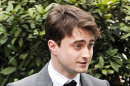 Ups, Daniel Radcliffe Ternyata 'Manusia Kerdil'?