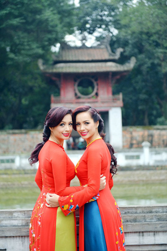 5 cặp chị em sành điệu của showbiz Việt
