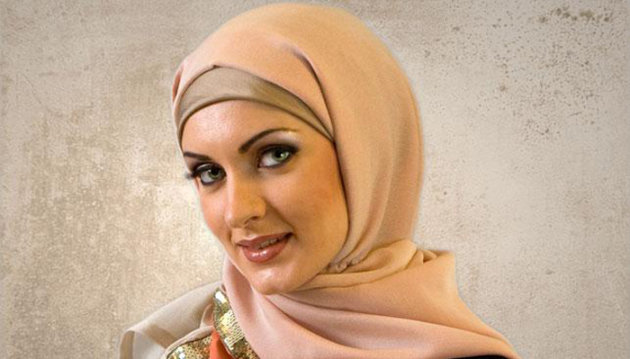هل تحتاج المرأة المحجبة عناية خاصة لشعرها؟ Hijab-Scarf-Styles-jpg_065628