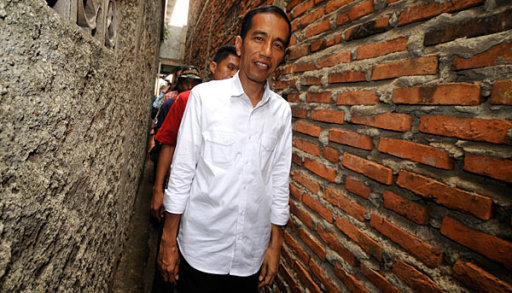 Jokowi Pertahankan Gaya 'Blusukan'  