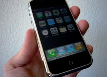 Apple Segera Rilis iPhone Versi Murah Meriah