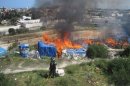 Un incendio arrasa seis chabolas de inmigrantes en Melilla mientras el Gobierno les pide que vuelvan al CETI