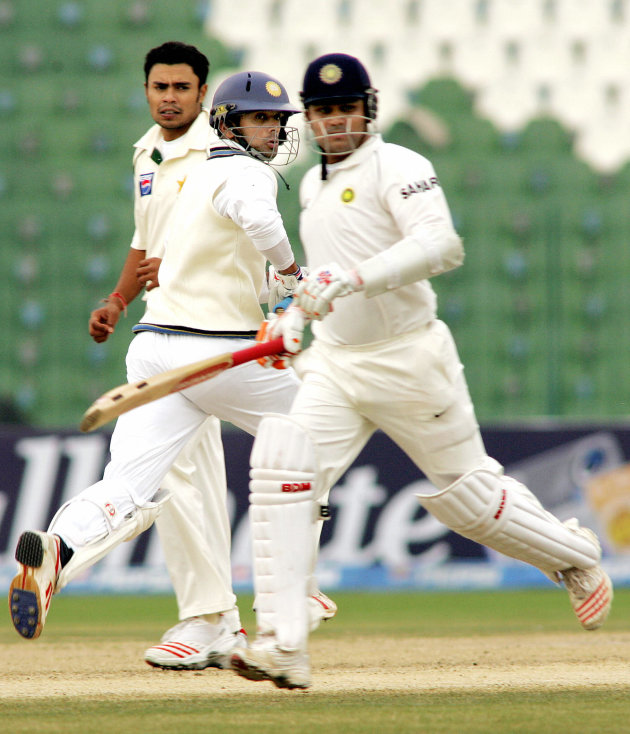 Indian batsman Virender Sehwag (R) and t