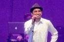 Penampilan Glenn Fredly Tutup Konser Cinta Musik Indonesia
