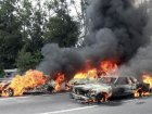عصابات مكسيكية تغلق طرقا وتحرق سيارات