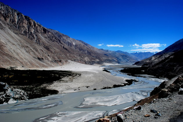 Embrace the spellbounding beauty of Ladakh.