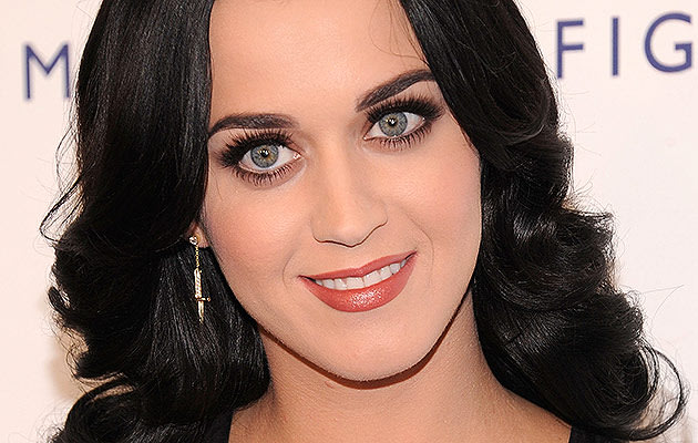 Katy Perry faz promessa pra lá de ousada durante leilão [+sexo][+compro o que ela quiser] Katy_630