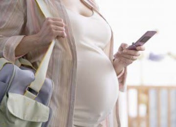 Bahaya Radiasi Ponsel Selama Kehamilan 